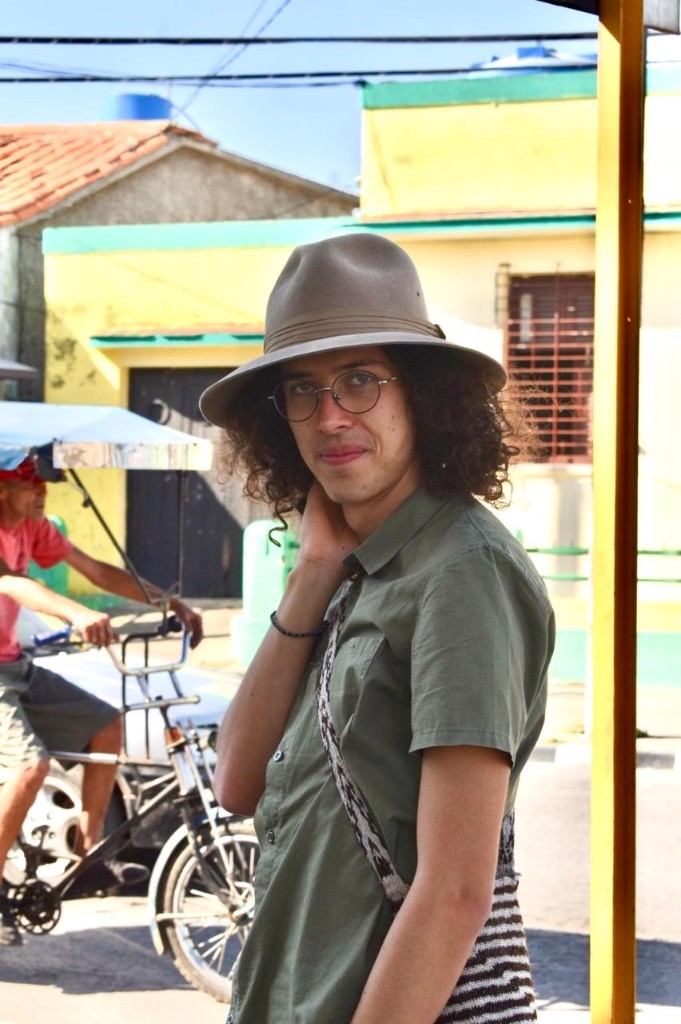 Simón González, profesional en Lenguas y Cultura